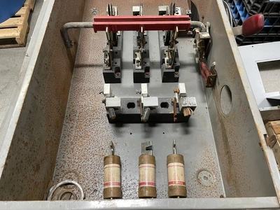 USED WESTINGHOUSE /CAT. NO: GF-425N