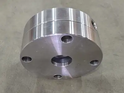 Outboard Glands and Seal Head Assembly