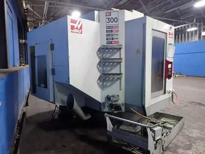 USED 2004 HAAS EC300