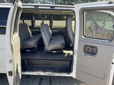Used 2016 CHEVROLET EXPRESS Vans Michigan US | Miedema Asset Management Group #1484112