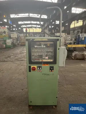 USED ARBURG 39 Ton Arburg Injection Molder, Model 220-90-350