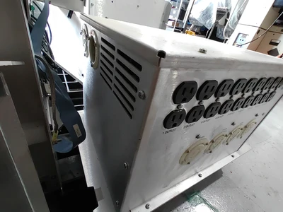 USED UIC - UNIVERSAL INSTRUMENTS CORP 47169303