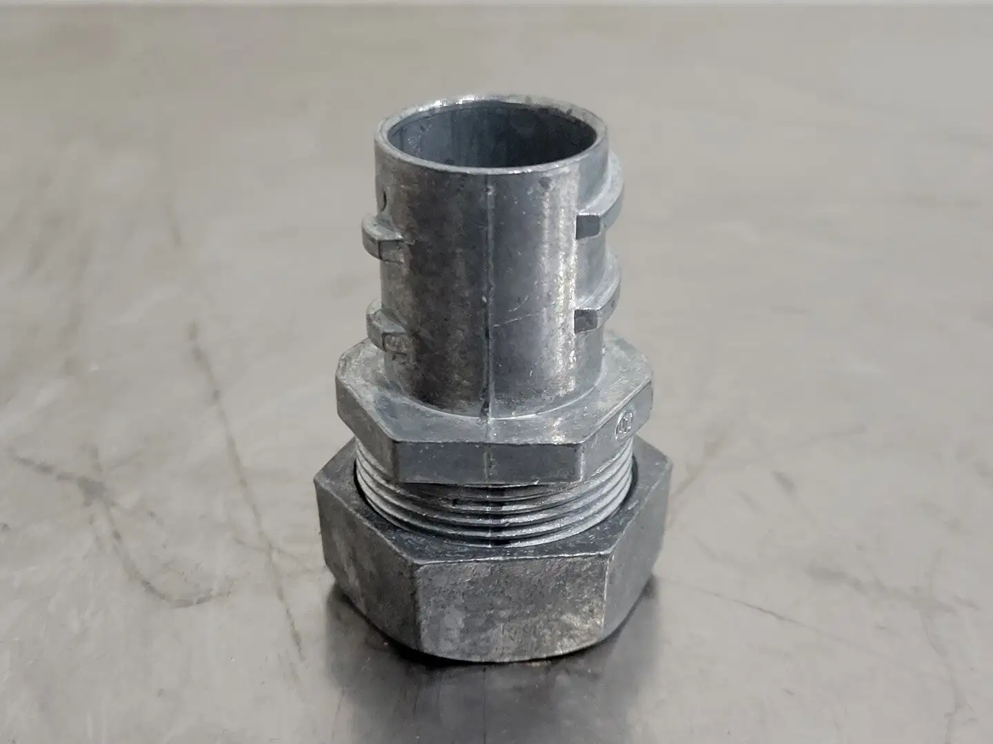 1" EMT Conduit Combination Coupling Connector (Box of 14)