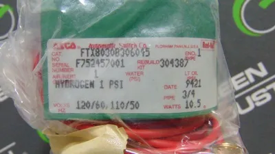 York 025-11509-000 Replacement Solenoid Valve New NIB