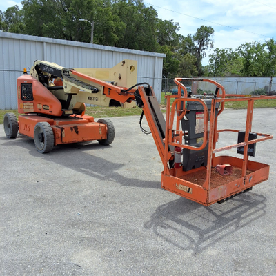 USED 2014 JLG E450AJ