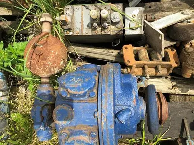 Used EMICO VARIOUS AIR MOTORS EMICO & CAP Hydraulic and Pneumatic Motors California US | East West Machinery & Drilling #1415658