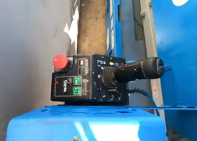 USED 2016 GENIE GS-3246