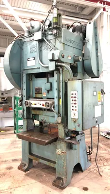 USED 1977 MINSTER MINSTER S1-100-30-30 PRESS