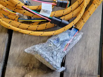 NEW 2023 CATERPILLAR 247-5628