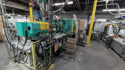 2004 ARBURG 720S-3200-1300 Injection Molding Horizontal/Vertical | Machinery Network (2)