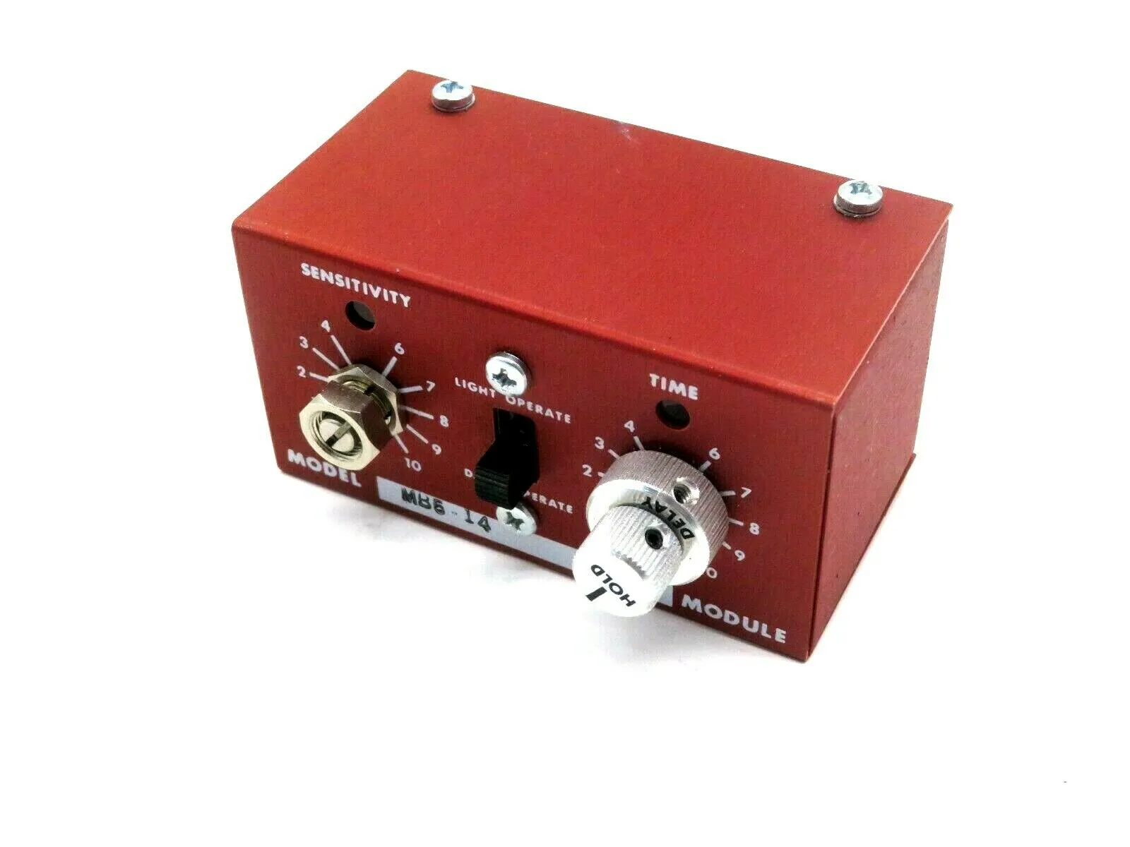 NEW BANNER MB5-14 PHOTOELECTRIC AMPLIFIER MB514