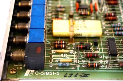 USED RELIANCE ELECTRIC 0-51851-5 PC BOARD 0518515