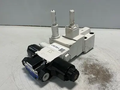 USED TOKIMEC DG4VS-3-0C-M-P7-H-7-P12-52