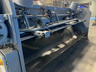 Used CINCINNATI 1412 Power Squaring Shears (Inch) Ohio US | HGR 24 #1266483