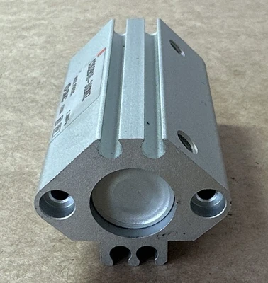 NEW SMC CDQ2B16-30DMZ