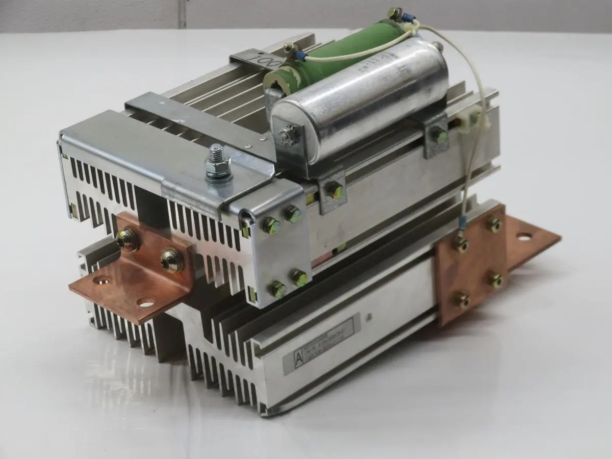 Used SIEMENS 6SY7010-0AB46 C98130-A1235-B285-03-07 AC Drive Power Modules Texas US | Aucto #1308574