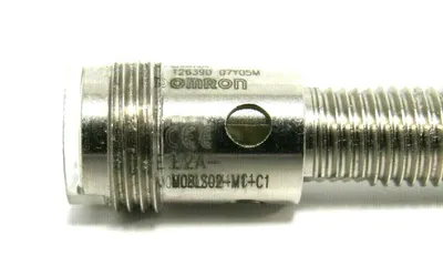 NEW OMRON E2A-M08LS02-M1-C1 PROXIMITY SWITCH E2AM08LS02M1C1