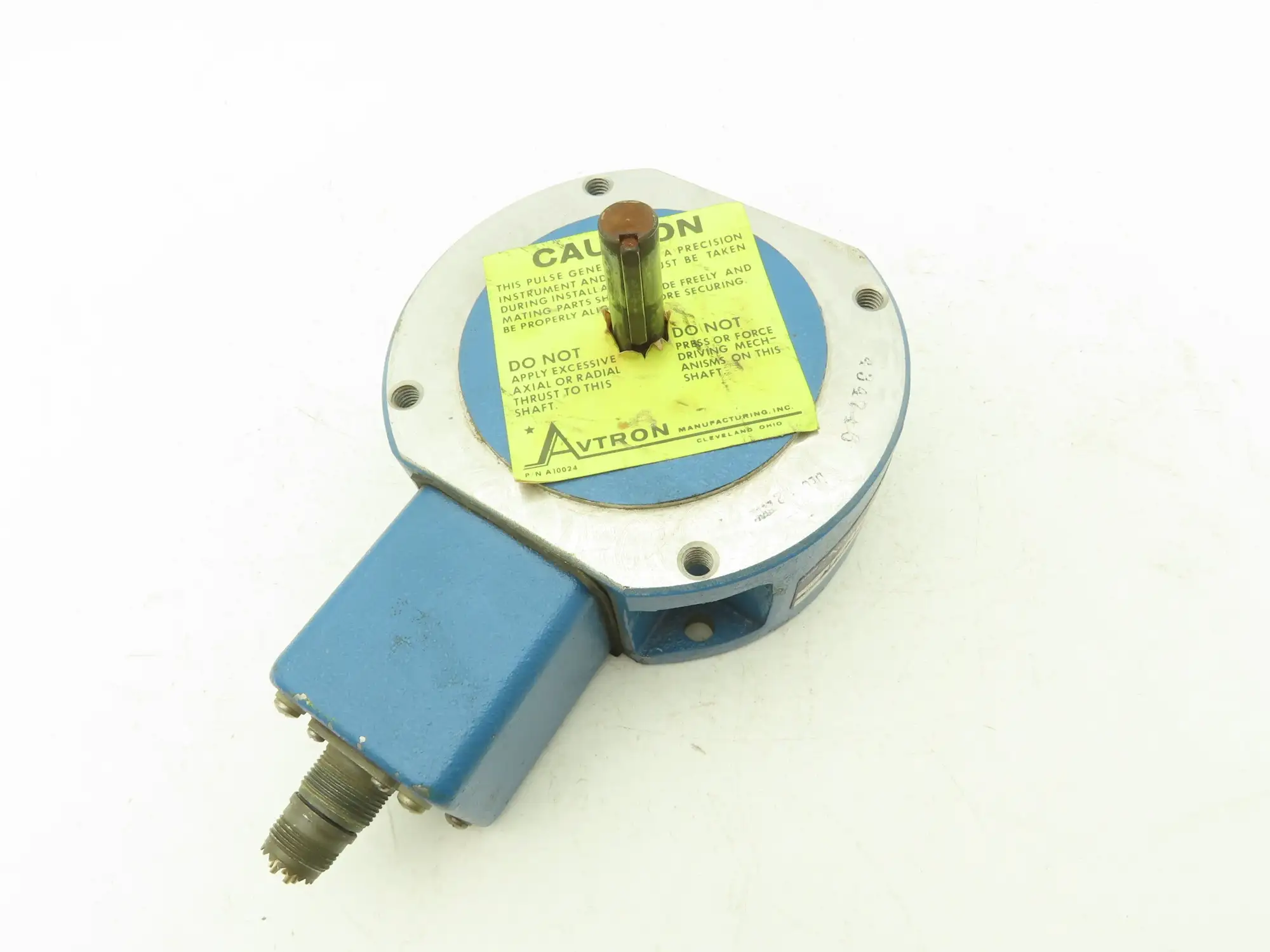 Avtron M560 IR Style 1R Pulse Generator Tachometer Rotary Encoder 12VDC 240 PPR