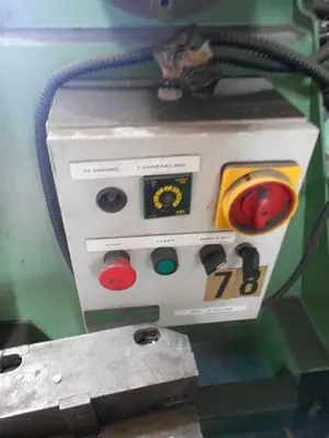 USED ZM 2 TON