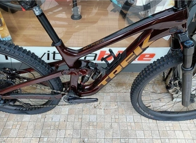 New | in-Stock Mountain E bike Trek SLASH 9.8 GX AXS PROJECTONE 1170618 mtb bike Bicycles Kentucky US | Drickhenltd #1303940