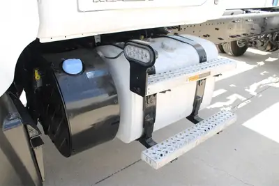 Used 2017 MACK GRANITE GU713 Cab Chassis trucks Texas US | Roll Off Truck World #1491918