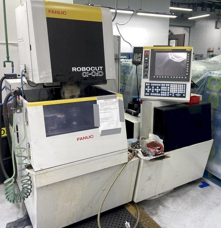 USED 2008 FANUC ROBOCUT ALPHA 0iD/AWF
