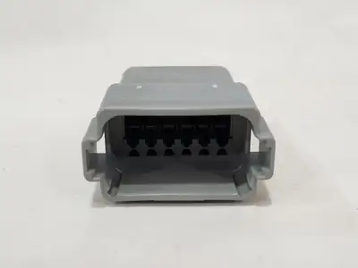 USED DEUTSCH DT04-12P