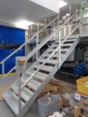 5,000L Liquid / Powder Mixer Plant with HMI Process control.