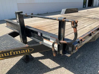 USED 2022 KAUFMAN FLAT BED