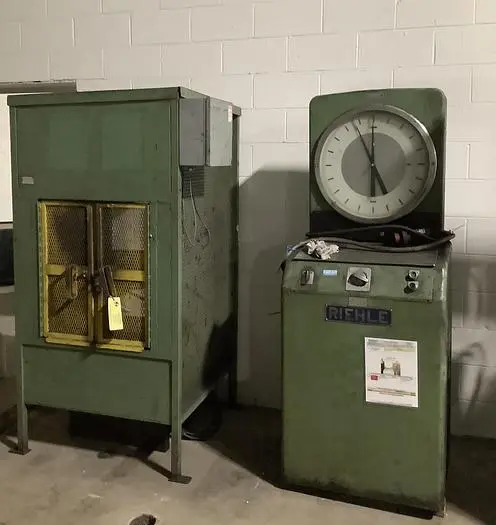 Used RIEHLE HYDRAULIC TENSION & COMPRESSION TESTING MACHINE Miscellaneous Laboratory Equipment | World Equipment and Machine Sales #394805