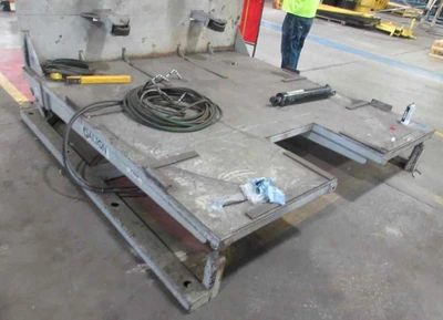ALIGN (USED) 4,000 LB CAPACITY UPENDER