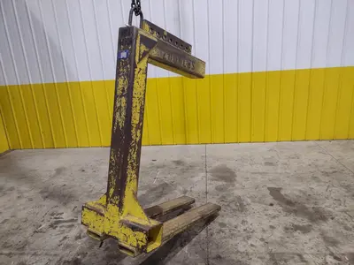 2,000 LB x 42" x 48" NATIONAL IND PALLET LIFTER CRANE ATTACHEMENT: STOCK #22369