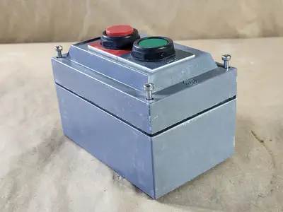 New | in-Stock ALLEN-BRADLEY 800H-2HA4RL Switchgears British Columbia CA | Lenmark #239219