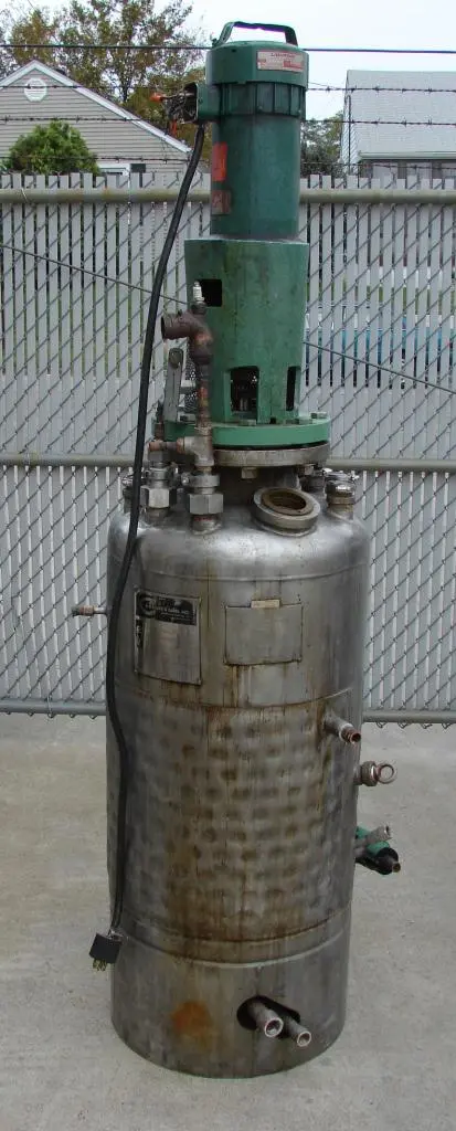 SPC4796  Reactor 50 gallon HC Hicks & Sons chemical reactor, 50 psi internal, 125 psi jacket, 3/4 hp agitator