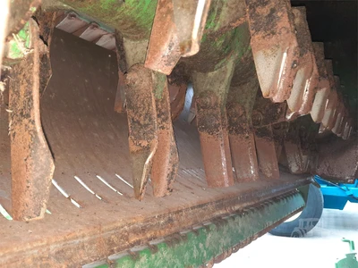 USED 2004 JOHN DEERE 9660 STS