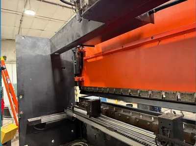 1999 AMADA HFB-2204S Press Brakes | Used Fab Machines (3)