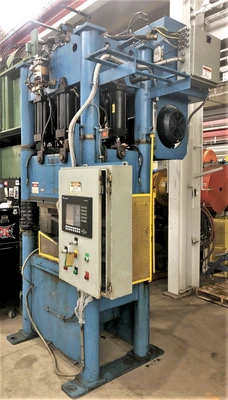 USED BECKWOOD BECKWOOD 4-COLUMN PRESS