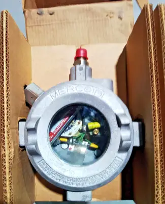 Used Mercoid DAH-31-153 Pressure Switches US | Infinity wholesale & Supply LLC #1305597