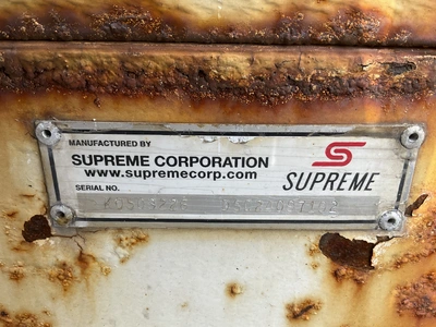 USED SUPREME CURTAINSIDE TRUCK BODY 24’