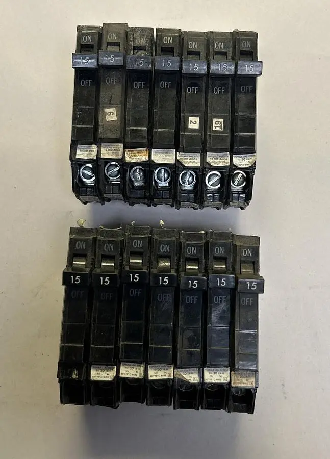 Used GE THQP115 Miscellaneous Equipment (Electrical & Power) | Surplus Asset Holdings #1200264