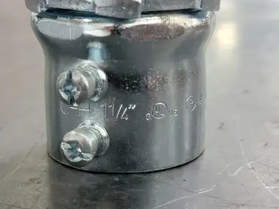 NEW EATON 453