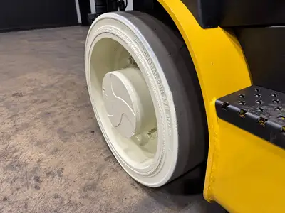 Used 2019 Yale GLC155VX Liquid Propane Forklifts New York US | United Lift #1446726