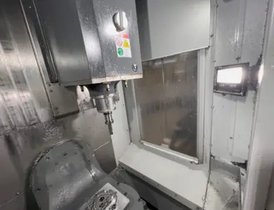 2023 HAAS UMC-500 Vertical Machining Centers (5-Axis or More) | Machinery Network (6)