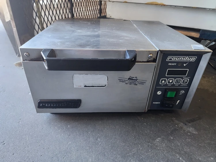 Used Roundup DFW250 Steam Cooking Equipment | Direct Kitchen Equipment #1045838