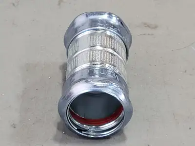 1-1/4" Compression Coupling (Box of 6)