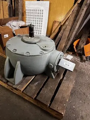 NEW SPX MARLEY 2700