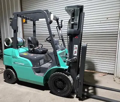 USED 2017 MITSUBISHI FG25N