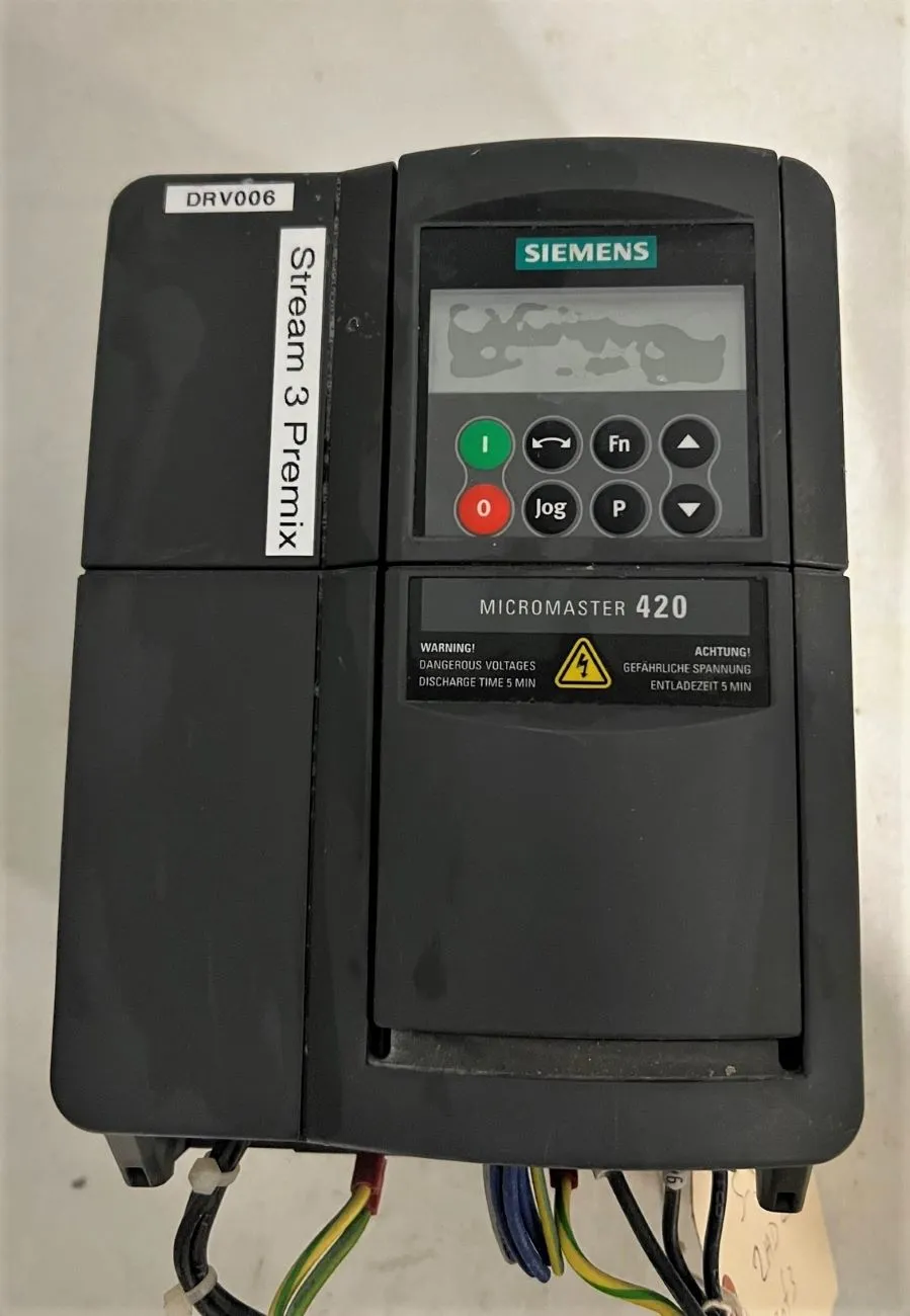 USED SIEMENS 6SE6420-2AD23-0BA1