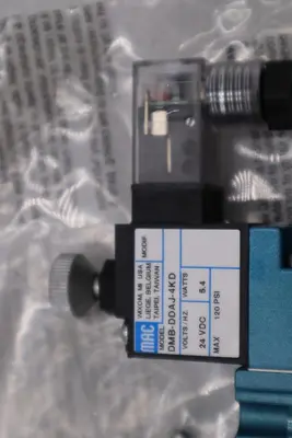 NEW MAC VALVES INC 52A-13-00A-DM-DDAJ-4KD SOLENOID VALVE STOCK H1204