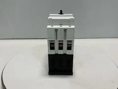 USED SIEMENS 3RV1041-4JA10